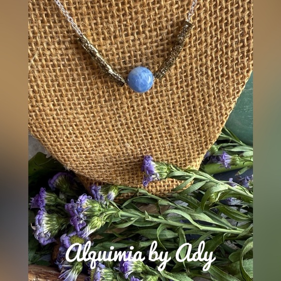 Aquamarine dainty silver and gold necklace - Picture 1 of 3